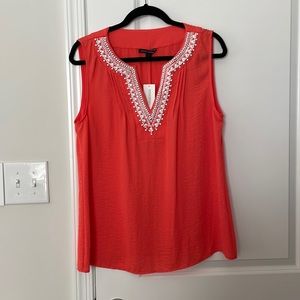 NWT! Banana Republic Coral Embellished Top. Size XL